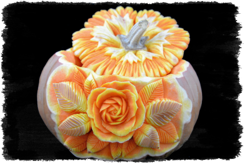 Zucca con coperchio e rosa
