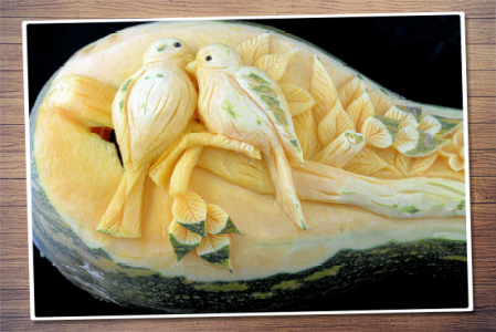 Zucca scolpita
