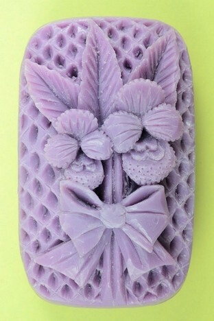 Sapone intagliato (9).jpeg
